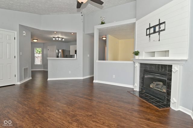 10684 Hoosier Court, Indianapolis, IN 46234