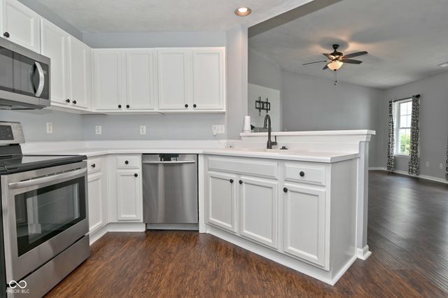10684 Hoosier Court, Indianapolis, IN 46234
