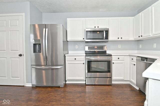 10684 Hoosier Court, Indianapolis, IN 46234