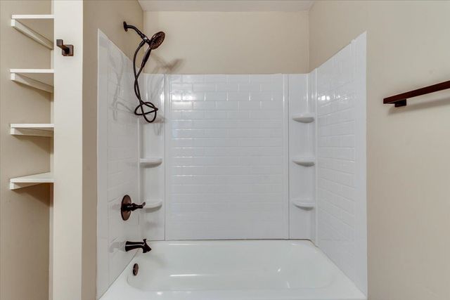 4406 S Ellis, Wichita, KS 67216