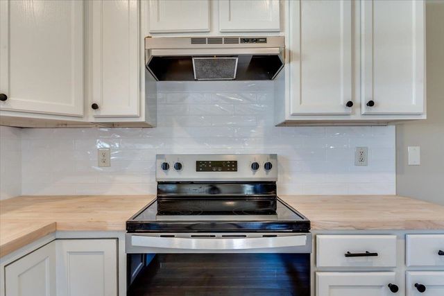 4406 S Ellis, Wichita, KS 67216