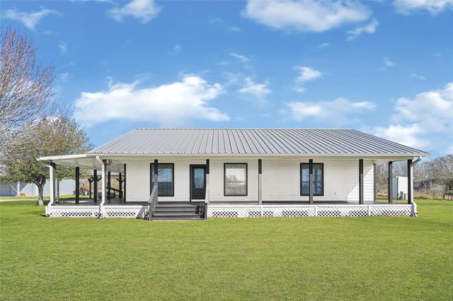 952 County Road 602, Dayton, TX 77535