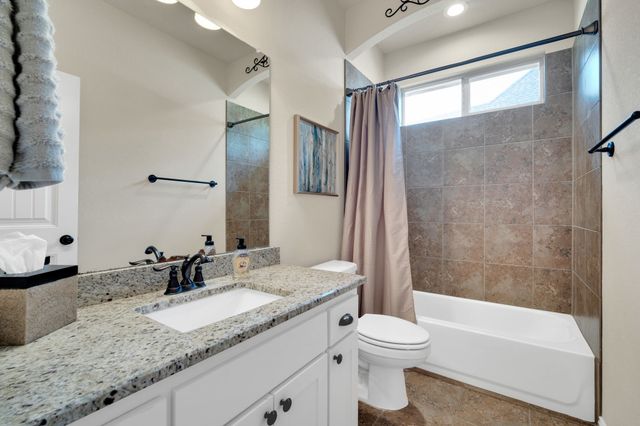 441 Lake Park Drive, Midlothian, TX 76065