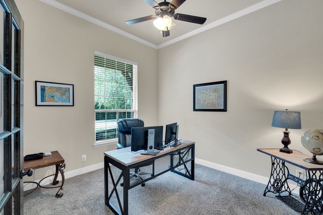 441 Lake Park Drive, Midlothian, TX 76065