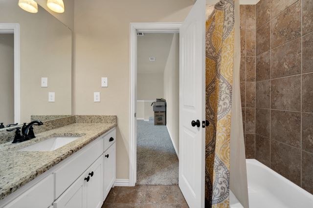 441 Lake Park Drive, Midlothian, TX 76065
