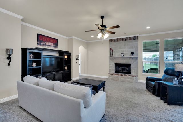 441 Lake Park Drive, Midlothian, TX 76065