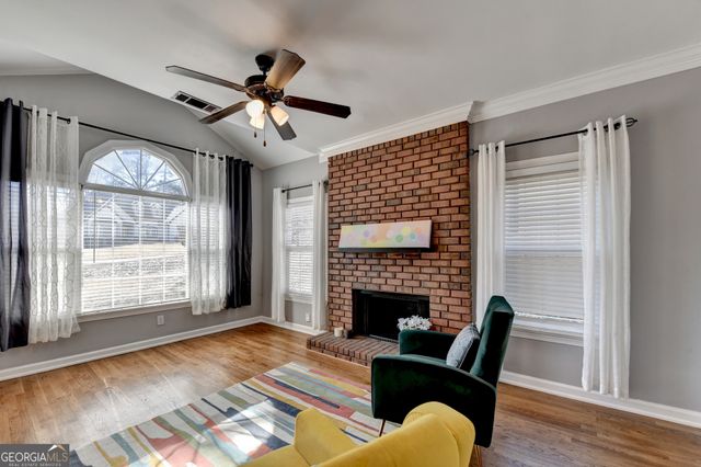 2500 Peregrine Trail, Suwanee, GA 30024