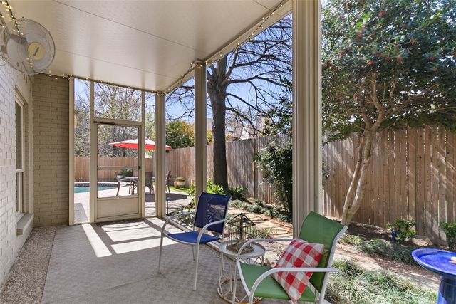 2412 Stanley Avenue, Fort Worth, TX 76110