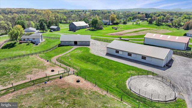 145 FRANKLINTOWN RD, Dillsburg, PA 17019