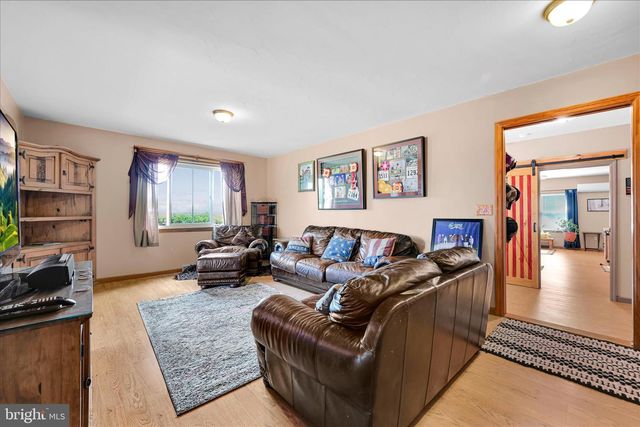 145 FRANKLINTOWN RD, Dillsburg, PA 17019
