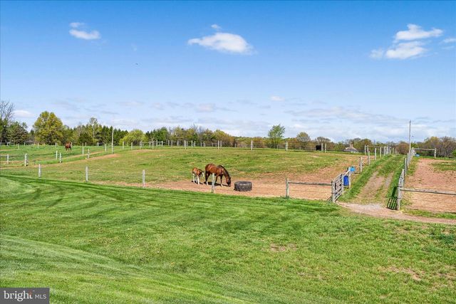 145 FRANKLINTOWN RD, Dillsburg, PA 17019