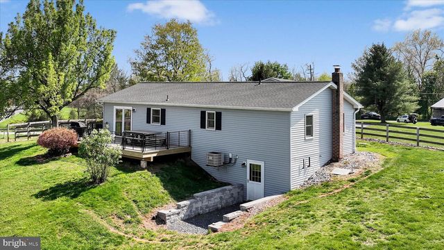 145 FRANKLINTOWN RD, Dillsburg, PA 17019