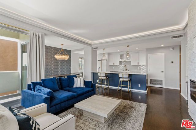 7250 Franklin Avenue 616, Los Angeles, CA 90046