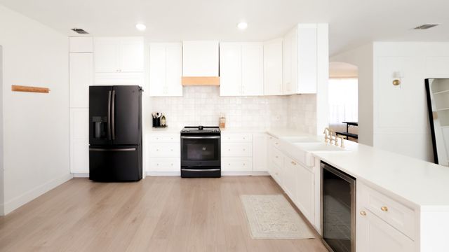 421 Mystic River Trail, Fort Worth, TX 76131