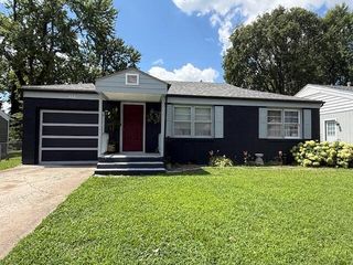 212 West Lindberg Street, Springfield, MO 65807