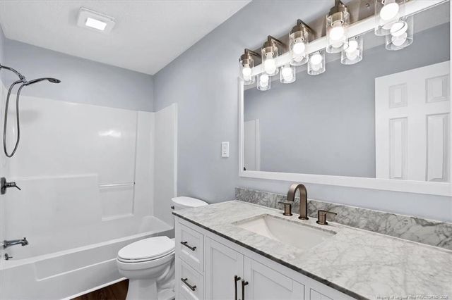 1301 E 10th Street, Lumberton, NC 28358
