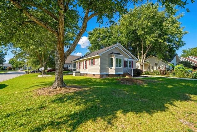 1301 E 10th Street, Lumberton, NC 28358