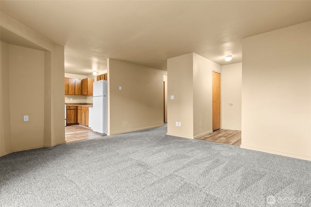 15912 Elm Street E, Sumner, WA 98390