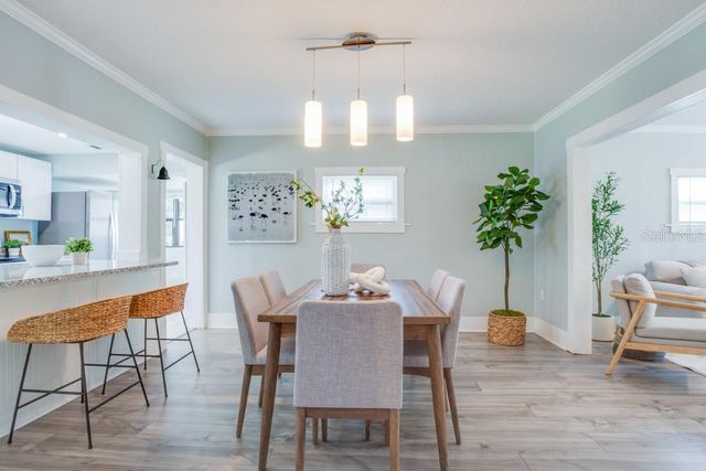 905 PLAZA STREET, Clearwater, FL 33755