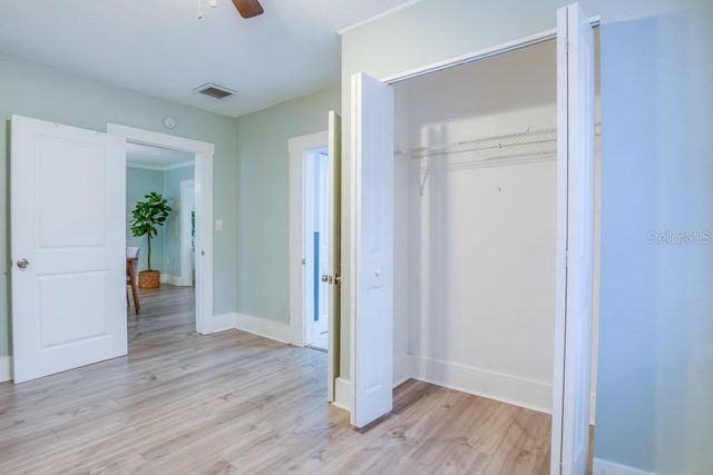 905 PLAZA STREET, Clearwater, FL 33755