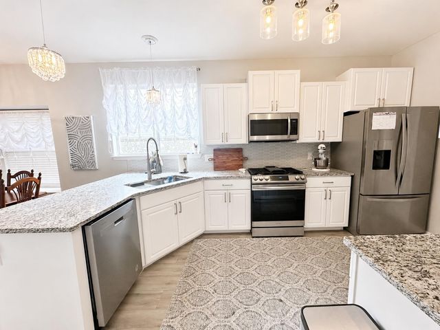 609 Thrush DR, Leander, TX 78641
