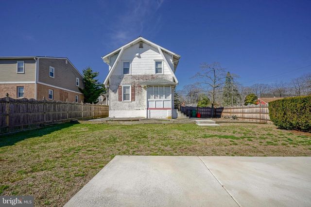 99 LINDEN AVE, Pitman, NJ 08071