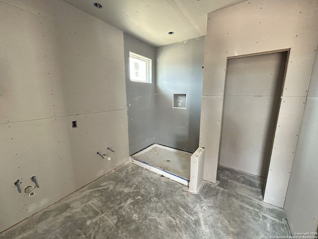 2009 Shepards Street, Seguin, TX 78155