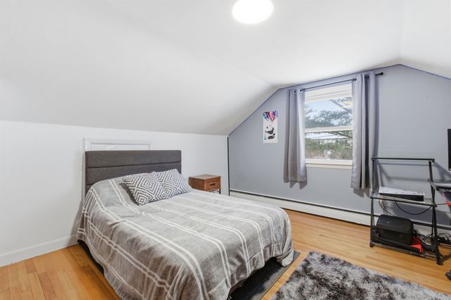 1 Lorraine Street, Hudson, NH 03051