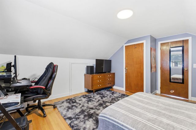 1 Lorraine Street, Hudson, NH 03051