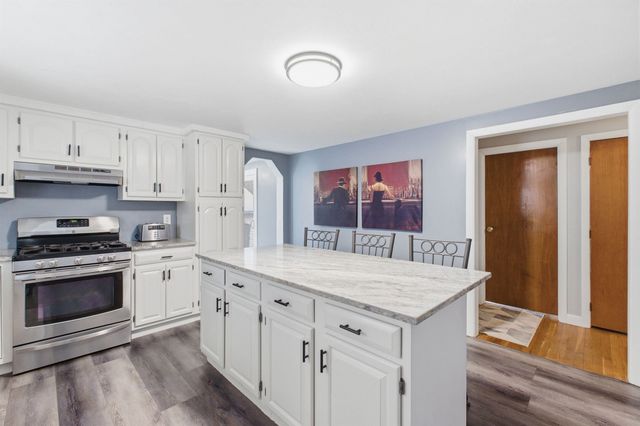 1 Lorraine Street, Hudson, NH 03051