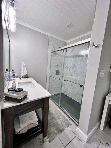 107 Pine Hill Circle, Byron, GA 31008