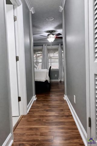 107 Pine Hill Circle, Byron, GA 31008