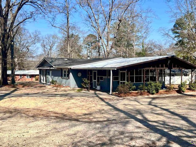 107 Pine Hill Circle, Byron, GA 31008