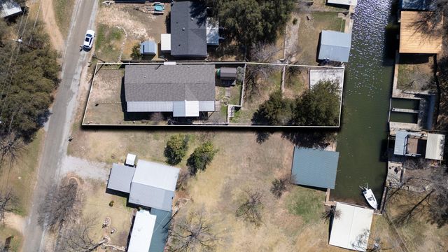 345 County Road 136C, Kingsland, TX 78639