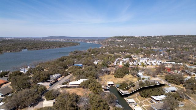345 County Road 136C, Kingsland, TX 78639