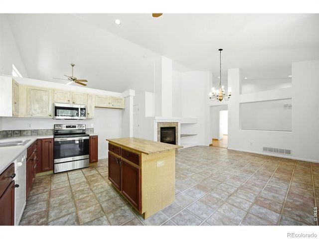 726 Nelson Park Drive, Longmont, CO 80503