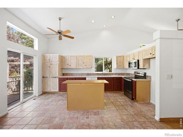 726 Nelson Park Drive, Longmont, CO 80503