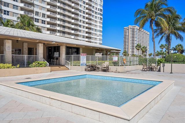 1980 S Ocean Drive 19a, Hallandale Beach, FL 33009
