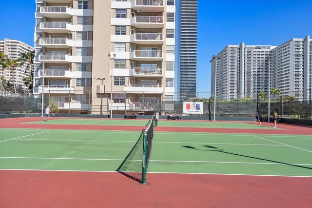 1980 S Ocean Drive 19a, Hallandale Beach, FL 33009