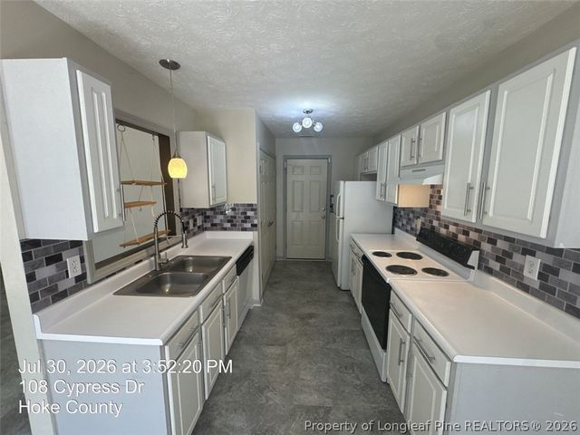 108 Cypress Drive, Raeford, NC 28376