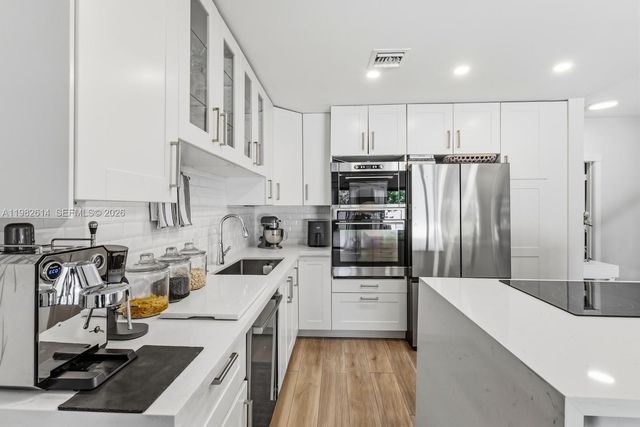 2400 Brickell Ave 103D, Miami, FL 33129