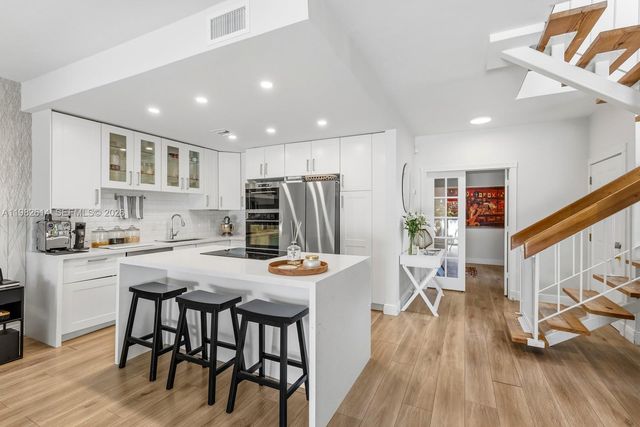 2400 Brickell Ave 103D, Miami, FL 33129