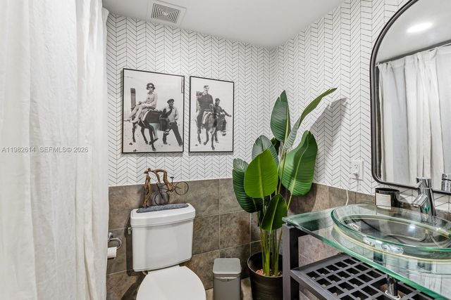 2400 Brickell Ave 103D, Miami, FL 33129