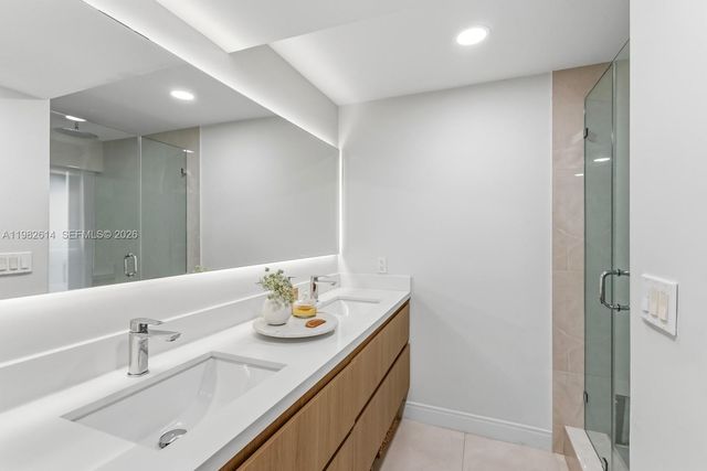 2400 Brickell Ave 103D, Miami, FL 33129