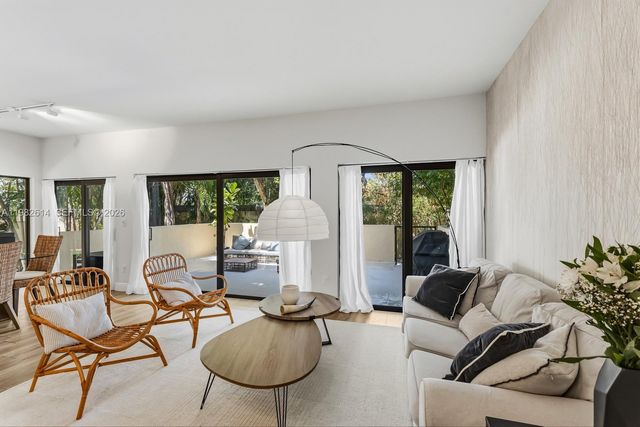 2400 Brickell Ave 103D, Miami, FL 33129