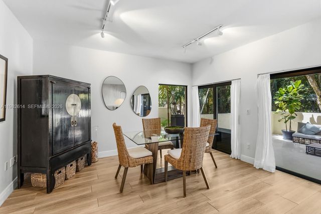 2400 Brickell Ave 103D, Miami, FL 33129