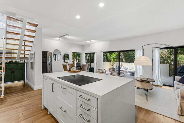 2400 Brickell Ave 103D, Miami, FL 33129