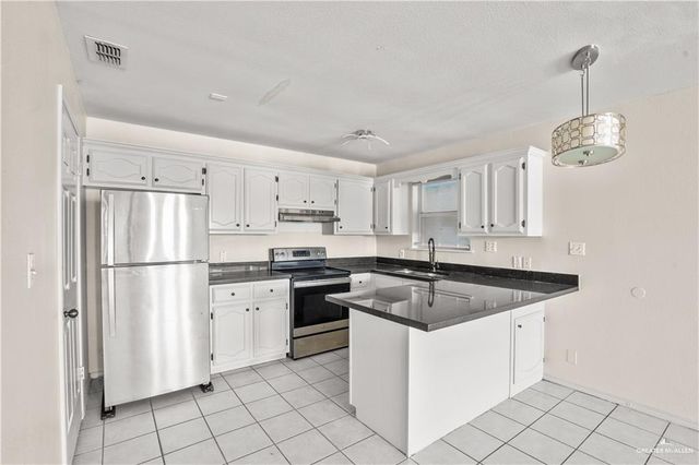 1802 Oasis Avenue, Mission, TX 78572