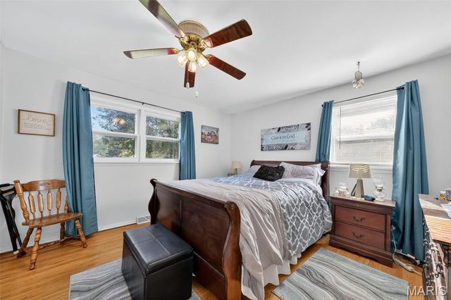 104 Dolbeare Drive, Louisiana, MO 63353