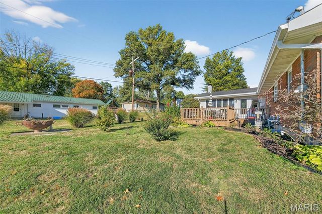 104 Dolbeare Drive, Louisiana, MO 63353